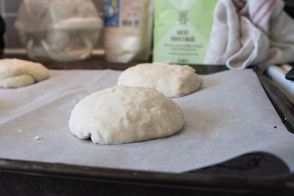 Traditionell italiensk / napolitansk pizzabotten